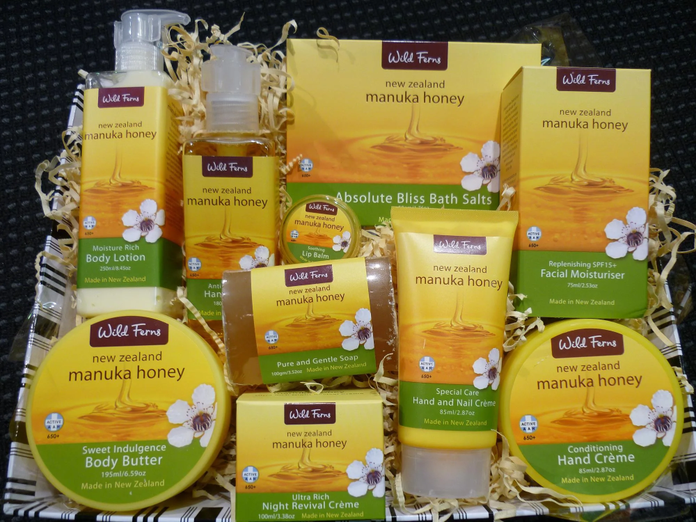 Total Manuka Honey Pamper Pack